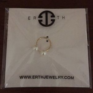Erth Pearl Ring